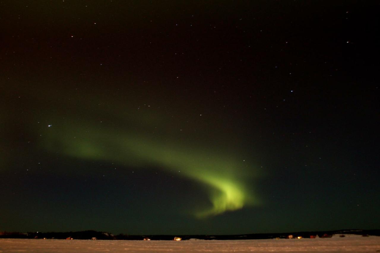 Bed and Breakfast Mabuhay Lakeside Manor Yellowknife Zewnętrze zdjęcie