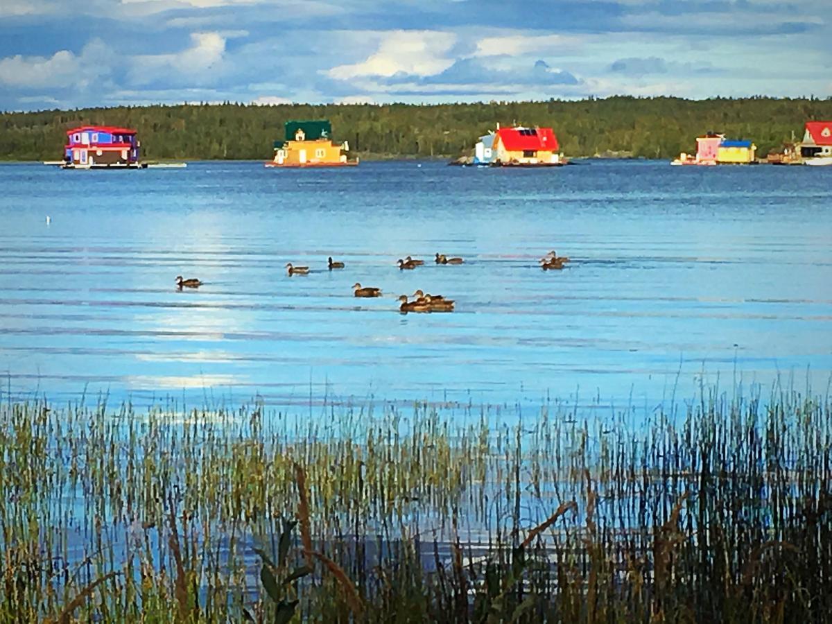 Bed and Breakfast Mabuhay Lakeside Manor Yellowknife Zewnętrze zdjęcie
