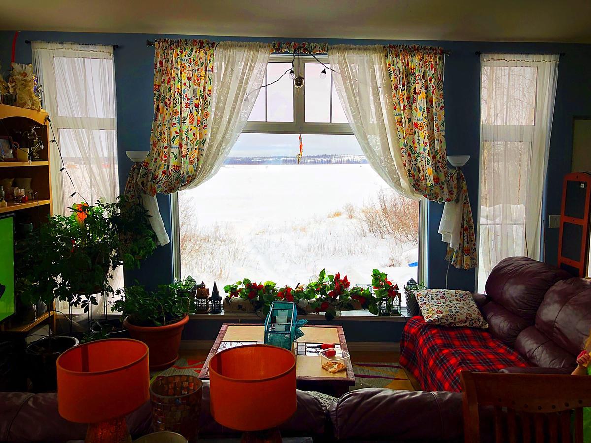 Bed and Breakfast Mabuhay Lakeside Manor Yellowknife Zewnętrze zdjęcie